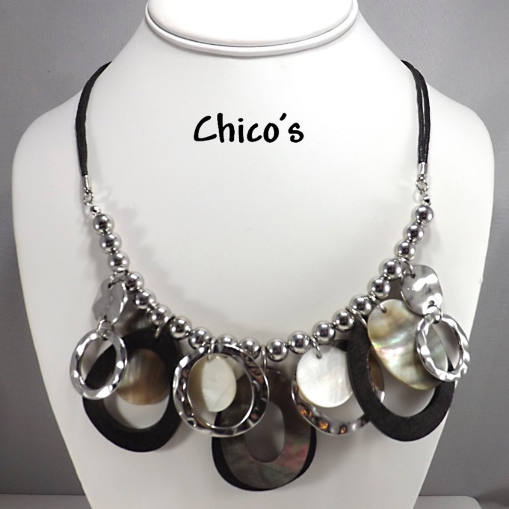 Chico’s Mother of Pearl Wood Silver Tone Necklace